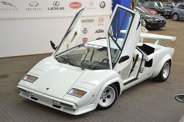 Lamborghini Countach