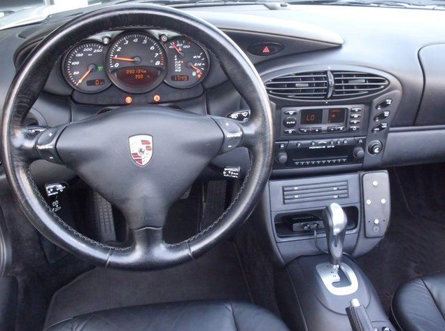 Porsche Boxster (986)Cockpit