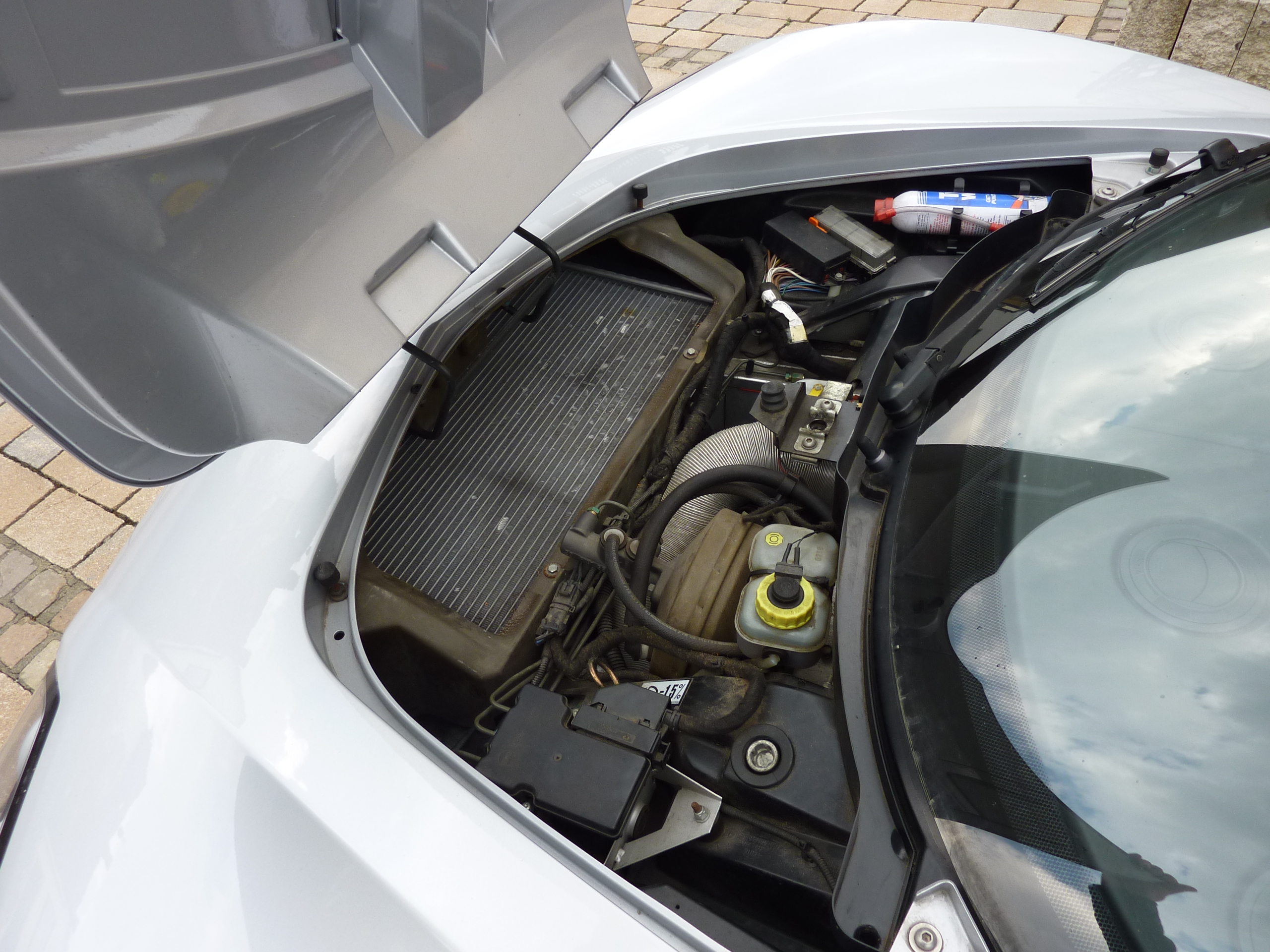Opel Speedster Fronthaube